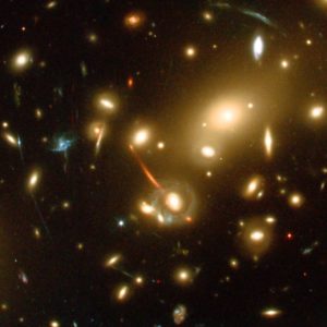 Os aglomerados de galáxias e a confirmação da teoria da relatividade
